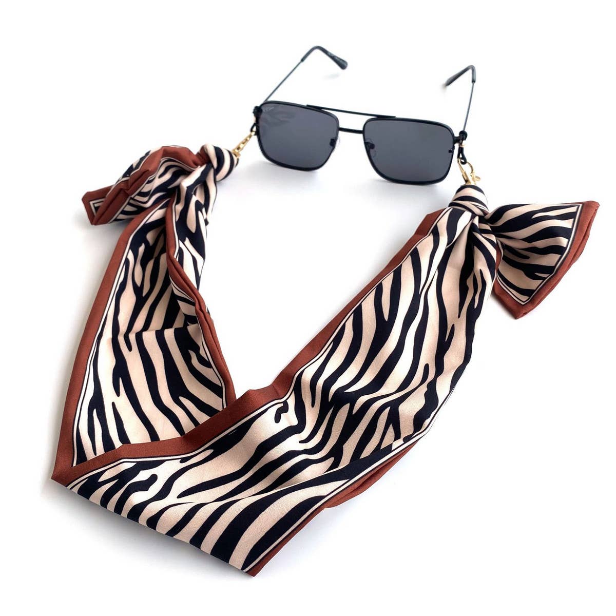 Chic Dual-Use Scarf Chain in Zebra