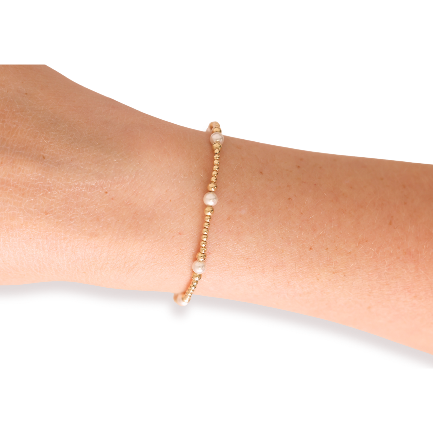 Dainty Sutton Pearl Bracelet in Gold: Standard 6.75 Inch
