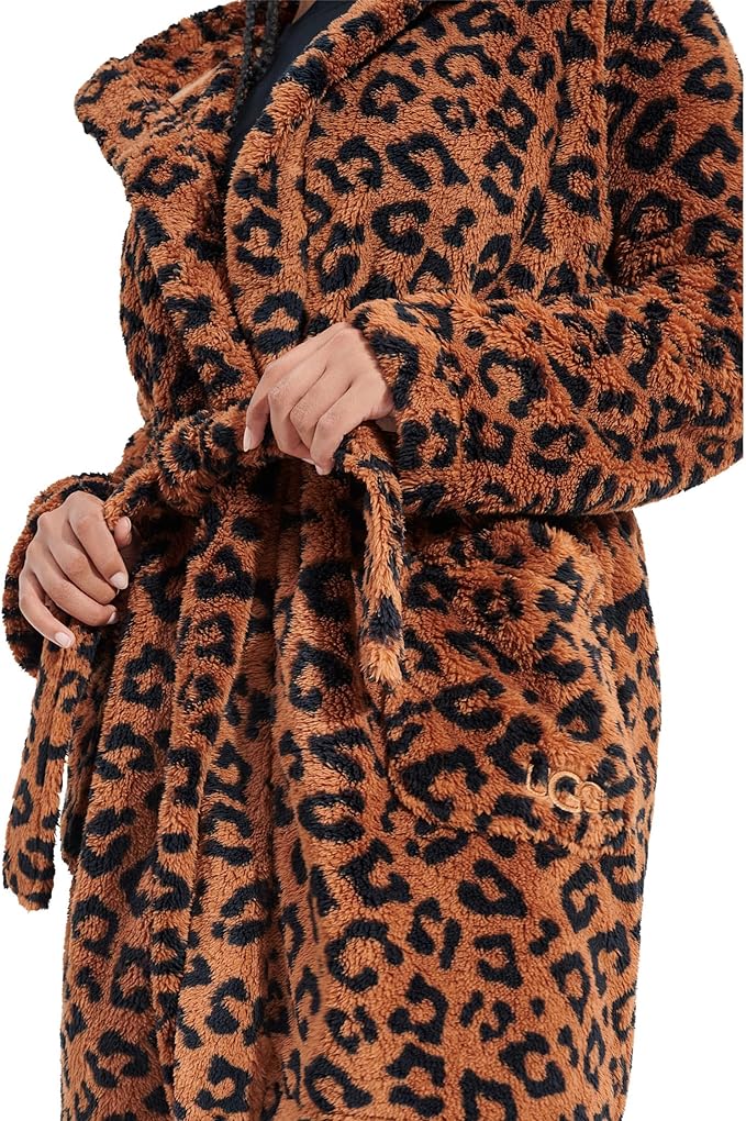 Aarti Robe in Leopard
