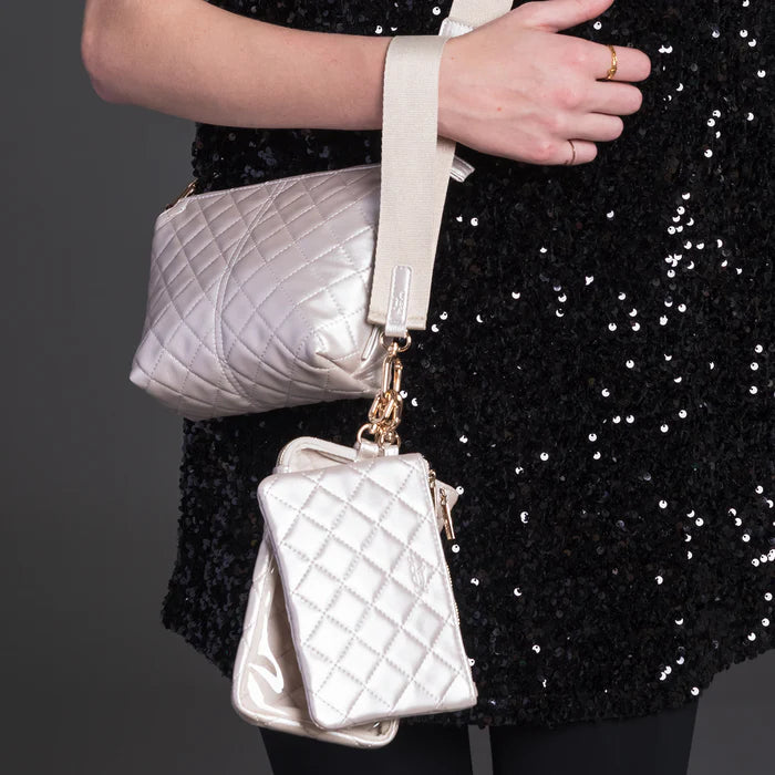 On Hand Wristlet Strap