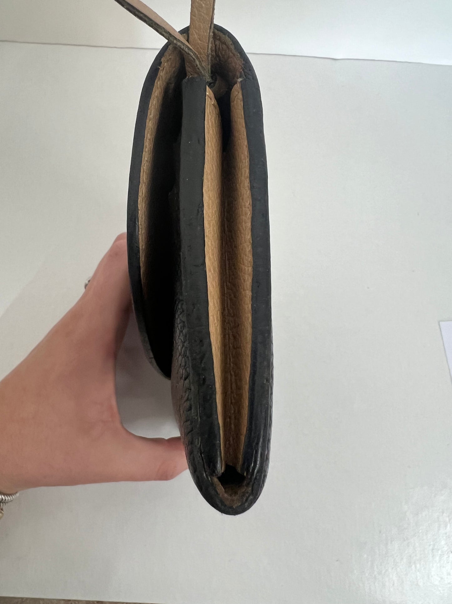 Pre-Loved Louis Vuitton Empiente Emily Wallet