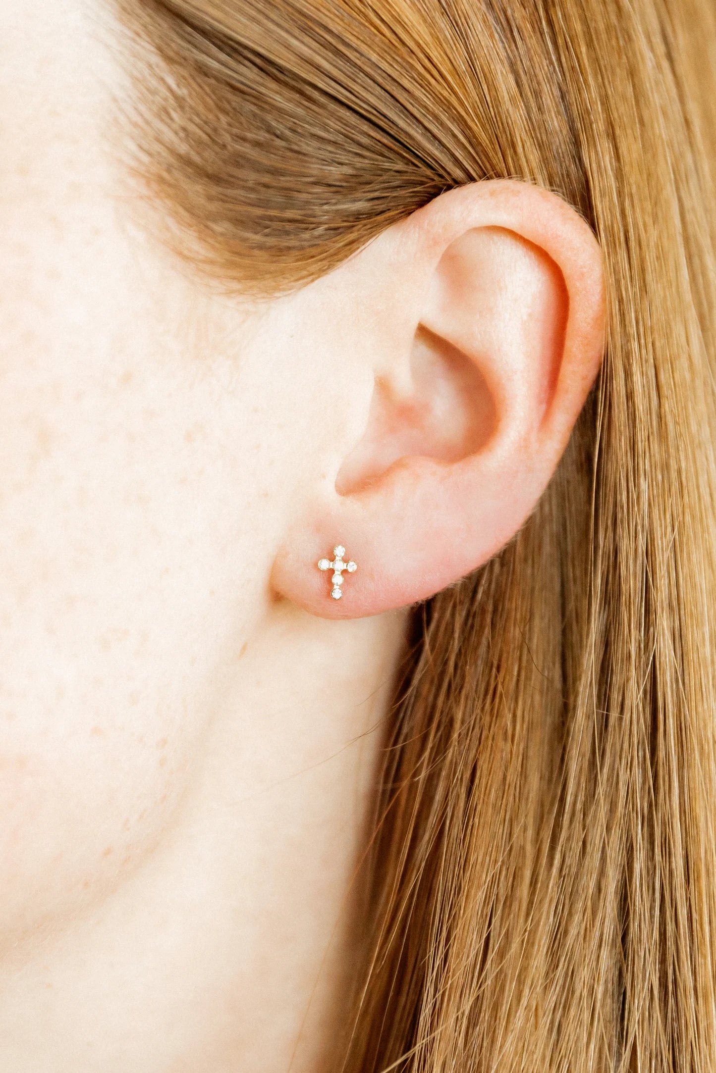 Screwback Stud Earrings in Clara Gold Cross