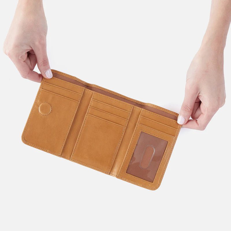 Jill Trifold Wallet in Whiskey