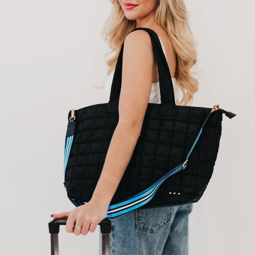 Day Dreamer Quilted Tote Bag: Hot Pink