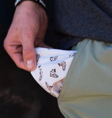 Everyday Shorts in Light Sage