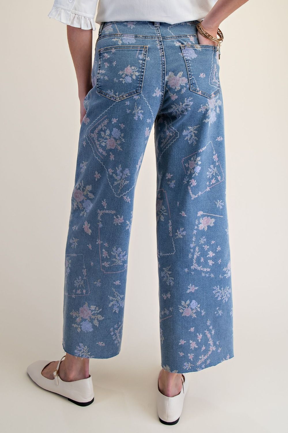 PRINTED ENZYME WASHED STRETCH DENIM PANTS