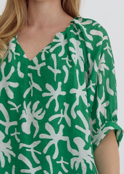 Half Sleeve Woven Top in Green