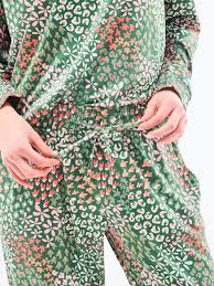 Annie Open Meadows Pajama Set