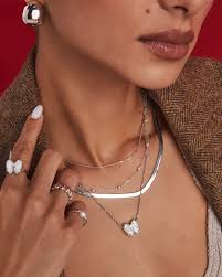 Kaitlyn Hoop Earring Rhodium