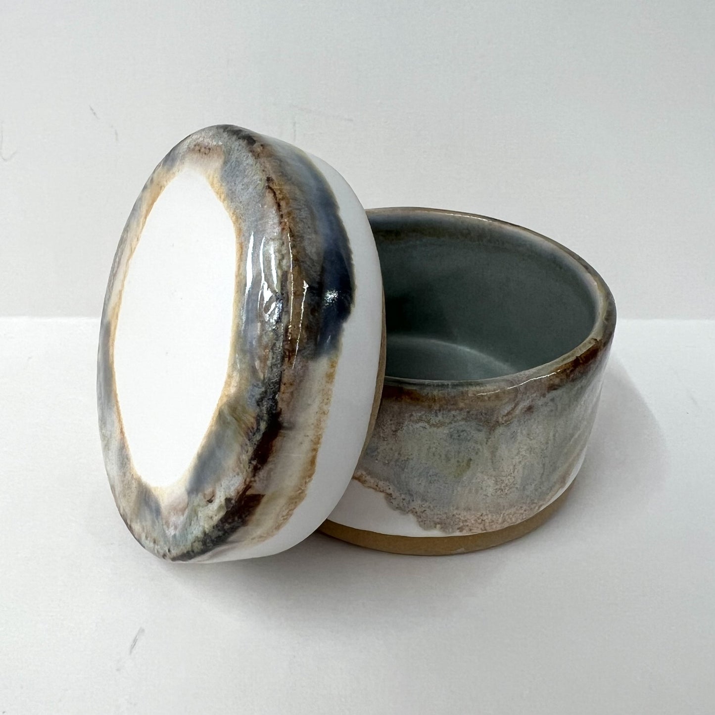 Salt Cellar in Magnolia