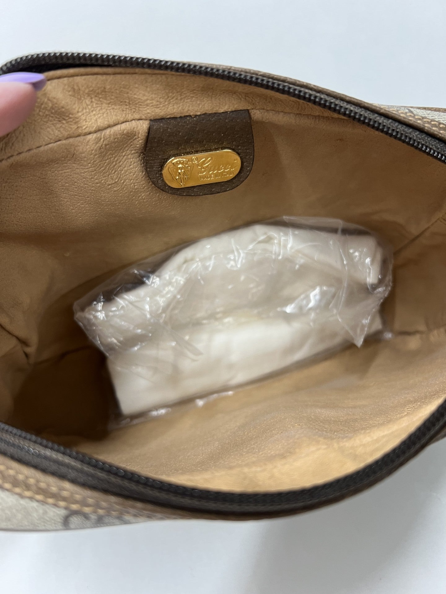Pre-Loved Gucci Wristlet