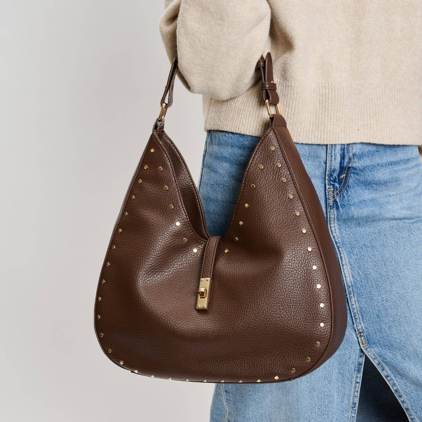 Olivia Hobo: Black