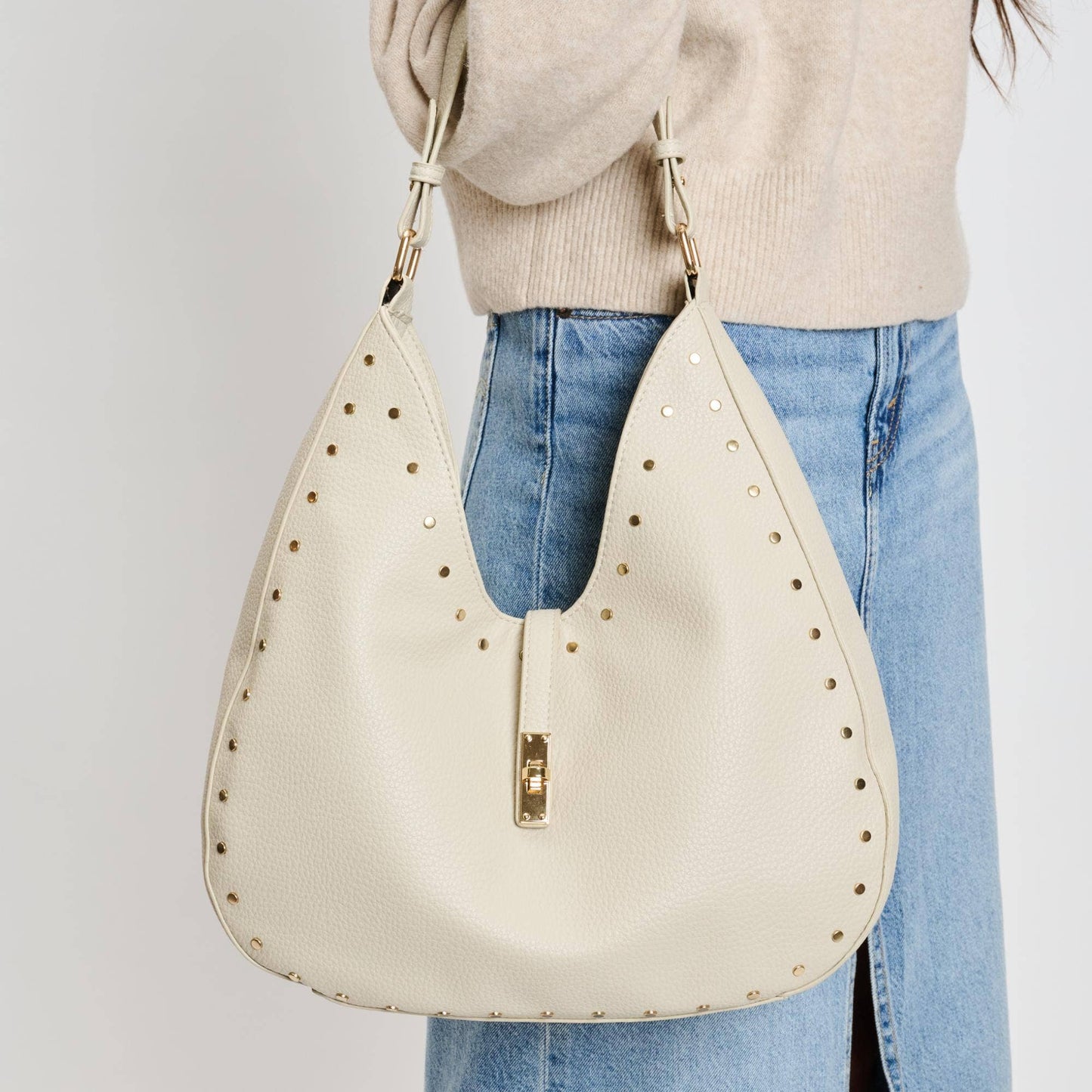Olivia Hobo: Black