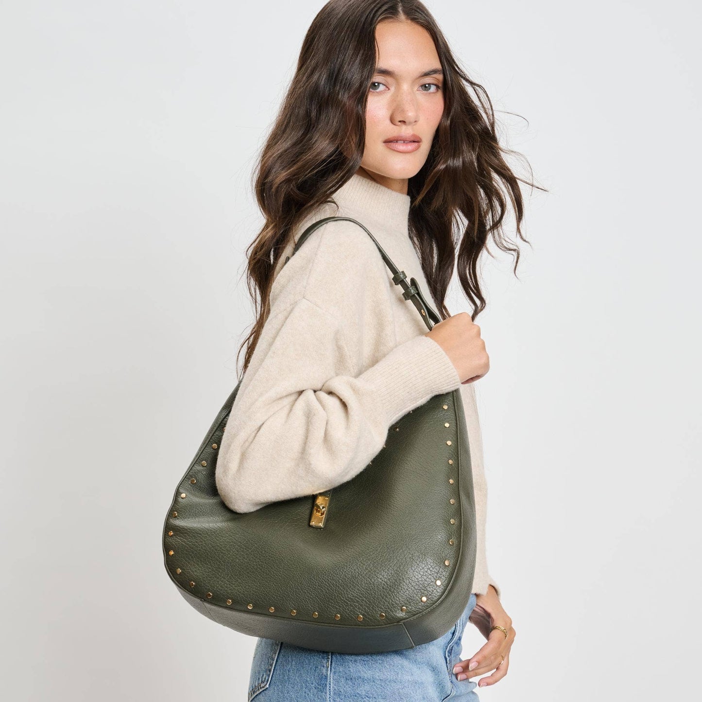 Olivia Hobo: Black