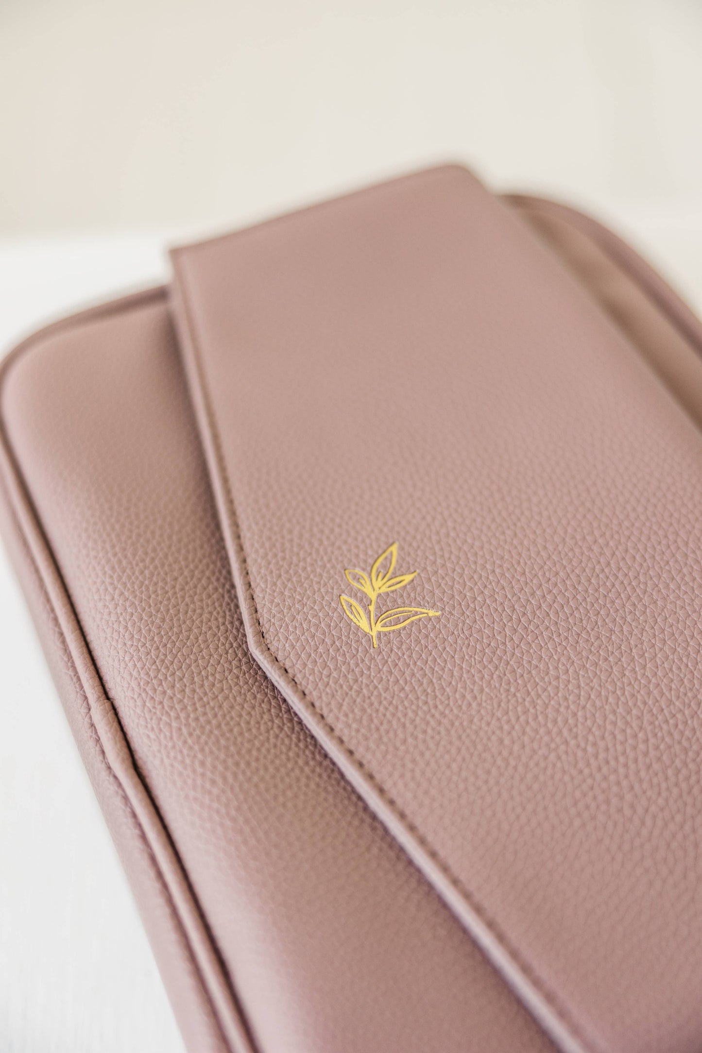 Bible Bag Crossbody in Lavender