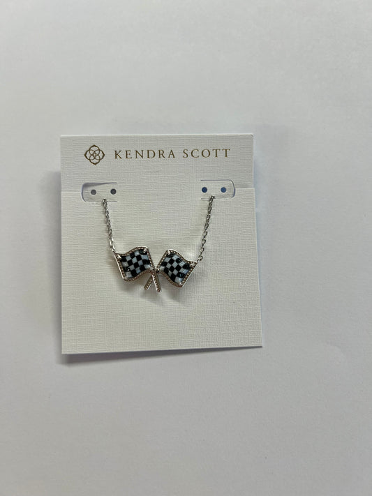 Checkered flag Necklace Rhodium White Mother of Pearl