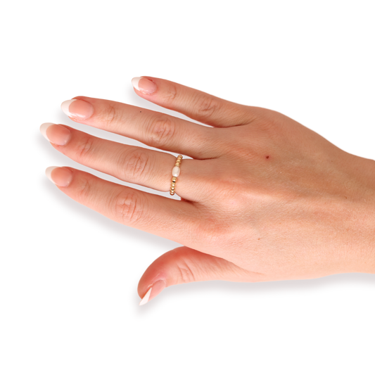 Haley Pearl Ring in Gold: 5/6