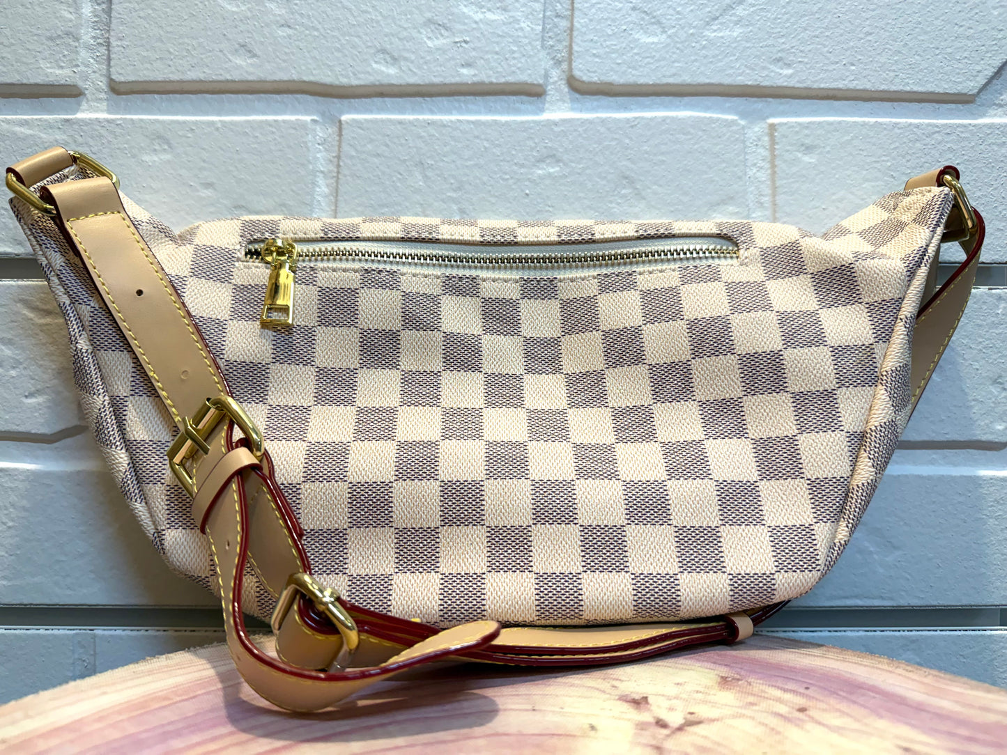 Crossbody Belt Bag White
