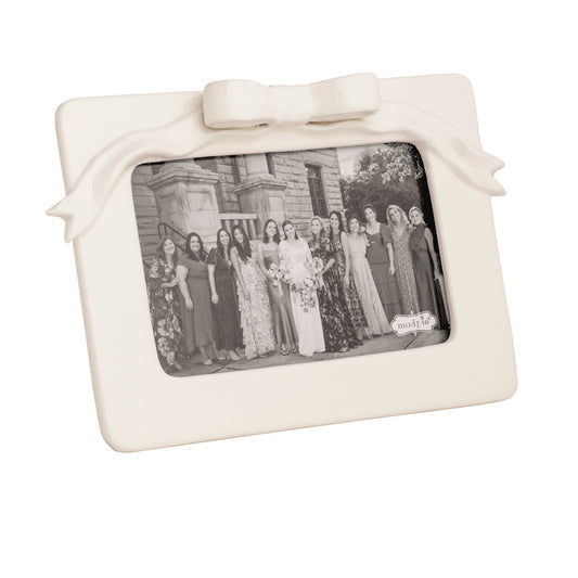 Sm Bow Ceramic Frame