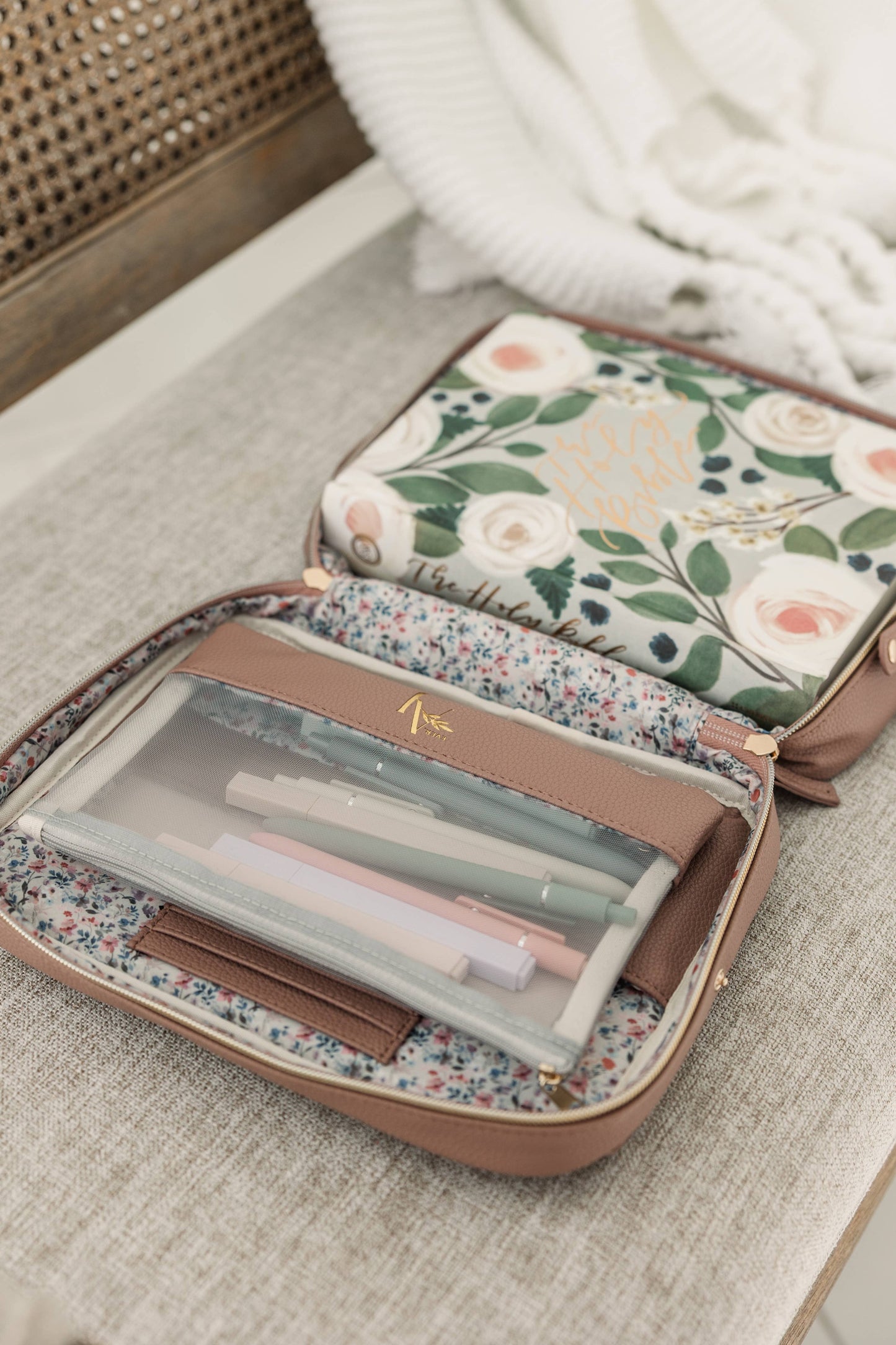 Bible Bag Crossbody in Lavender