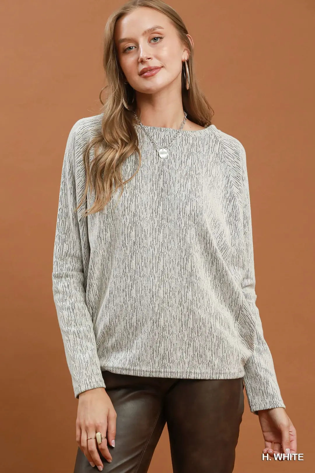 Textured Knit Long Sleeve Pullover Top