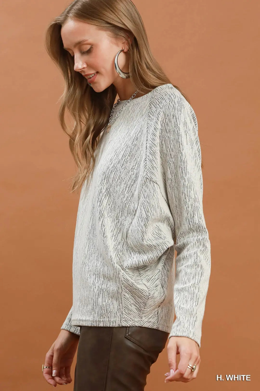 Textured Knit Long Sleeve Pullover Top