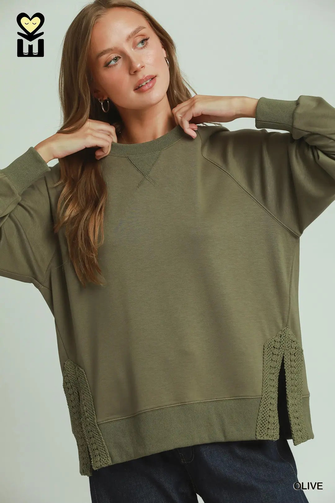 Crochet Trim Raglan Sleeve Top in Olive
