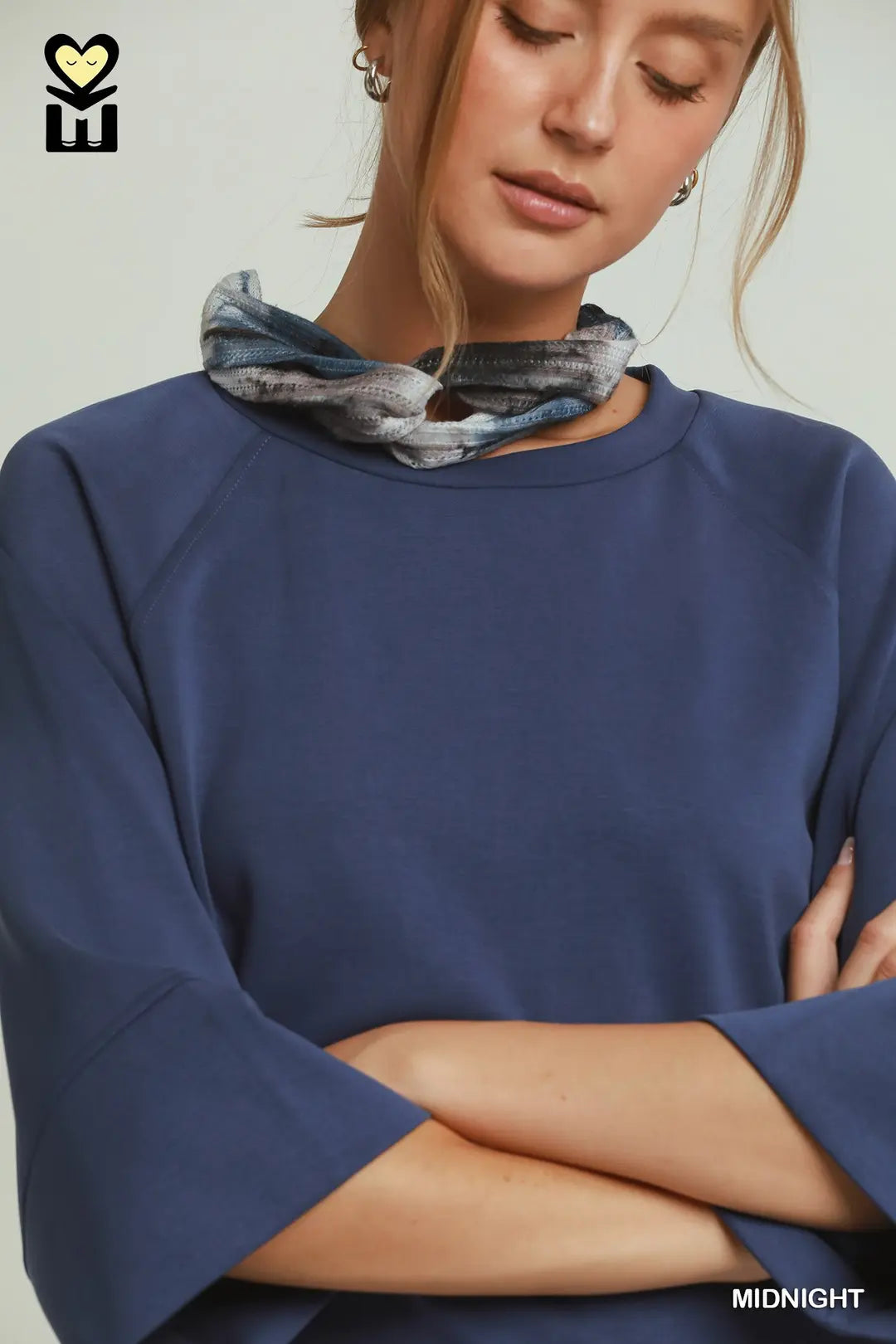 3/4 Sleeve Raglan Top in Midnight