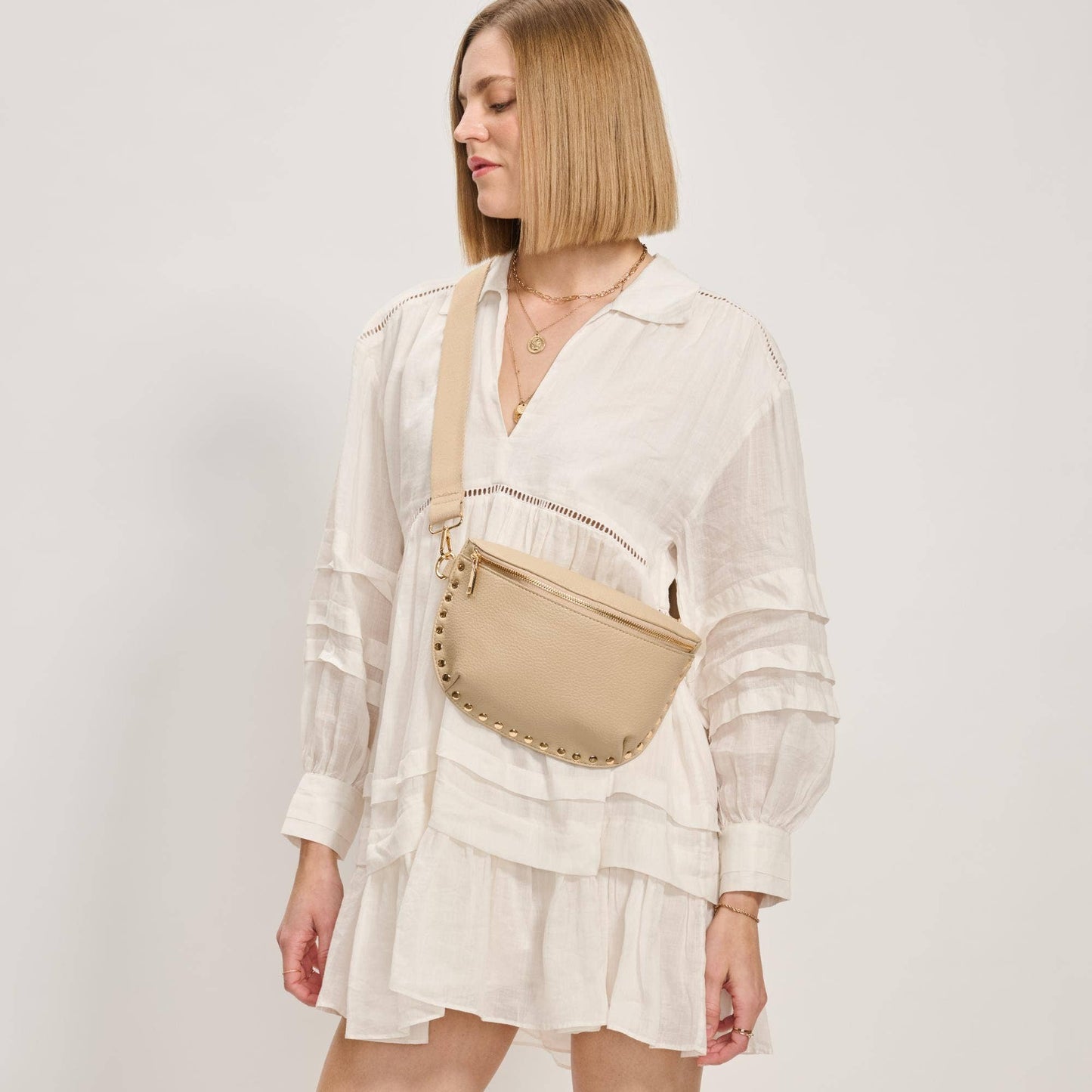 Gizelle Belt Bag: Black