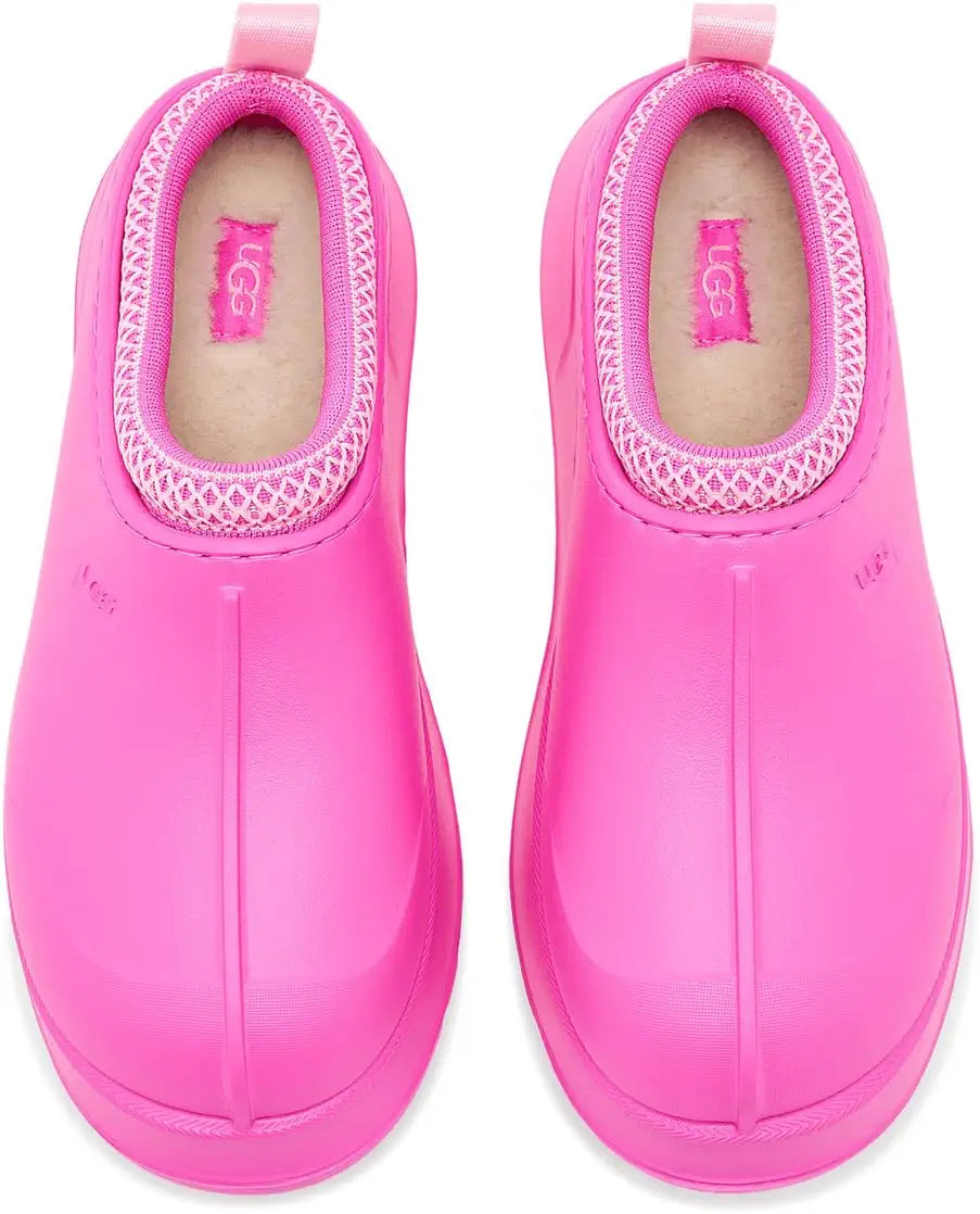 W Tazz Molded in Bright Fuchsia