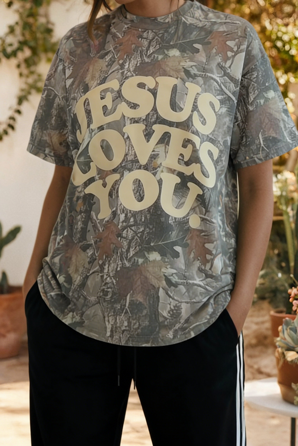 Camo LOVE LIKE JESUS Casual Tee