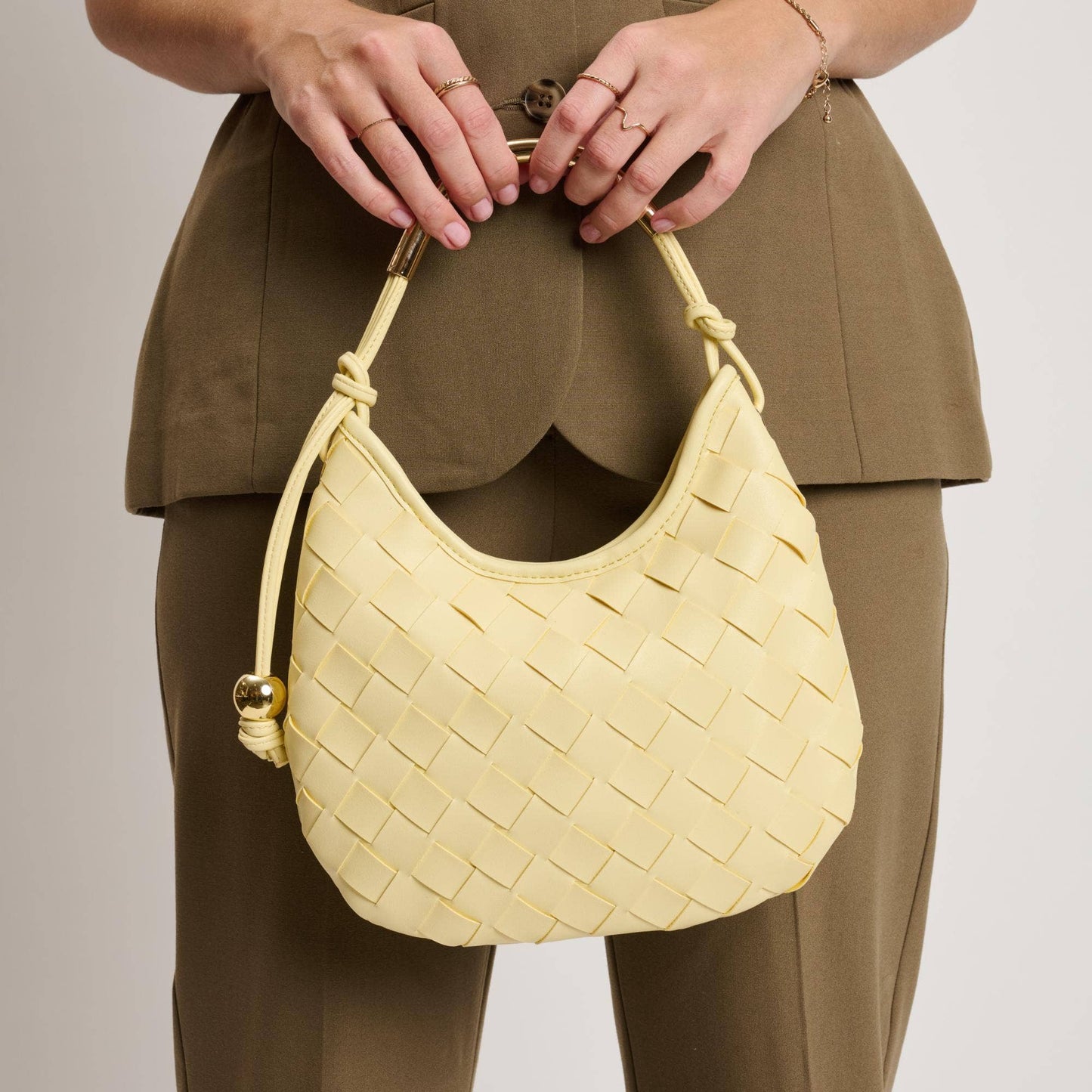 Lucia Hobo: Chocolate