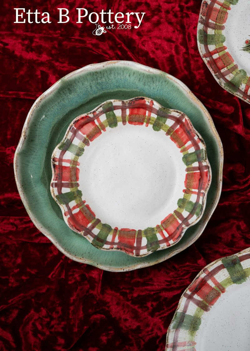 Ruffled Plaid Bowl Fireside