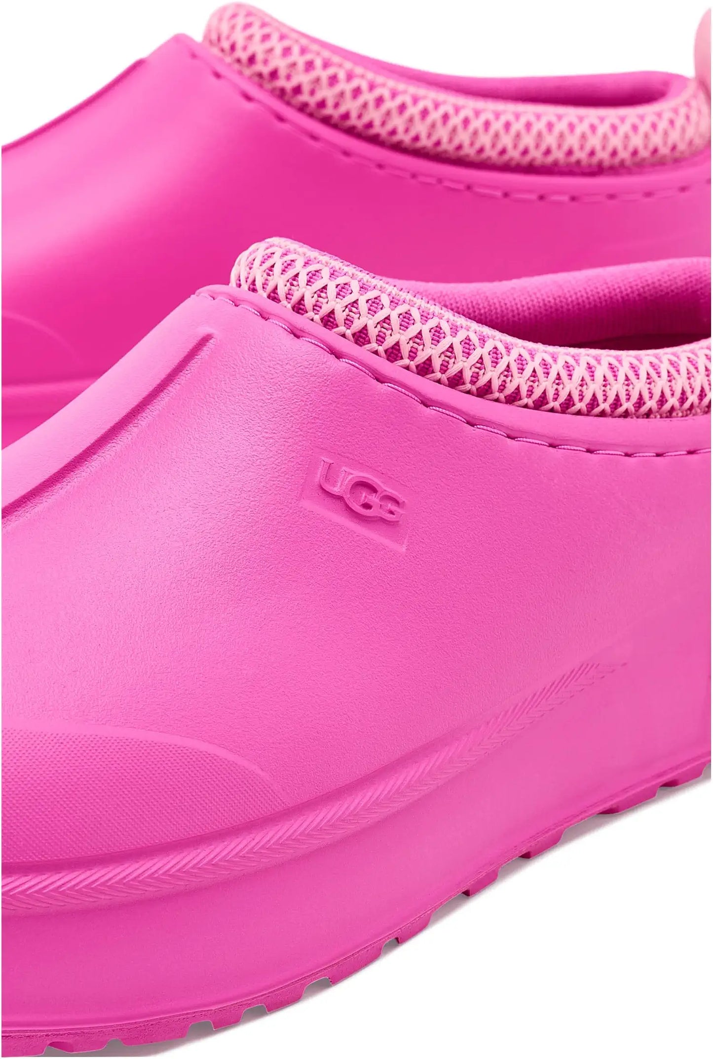 W Tazz Molded in Bright Fuchsia