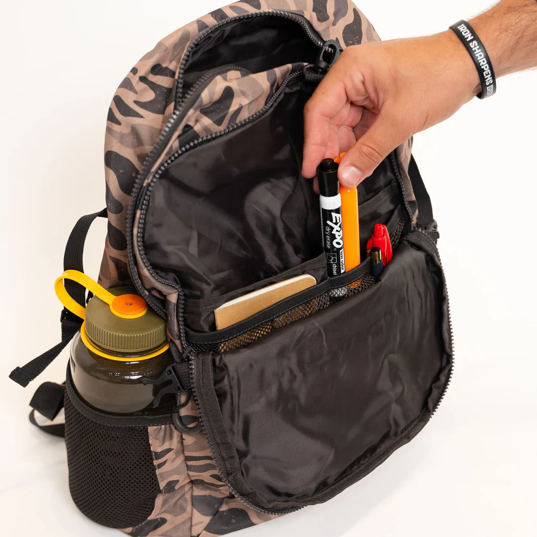 Backpack in Gauge Camo