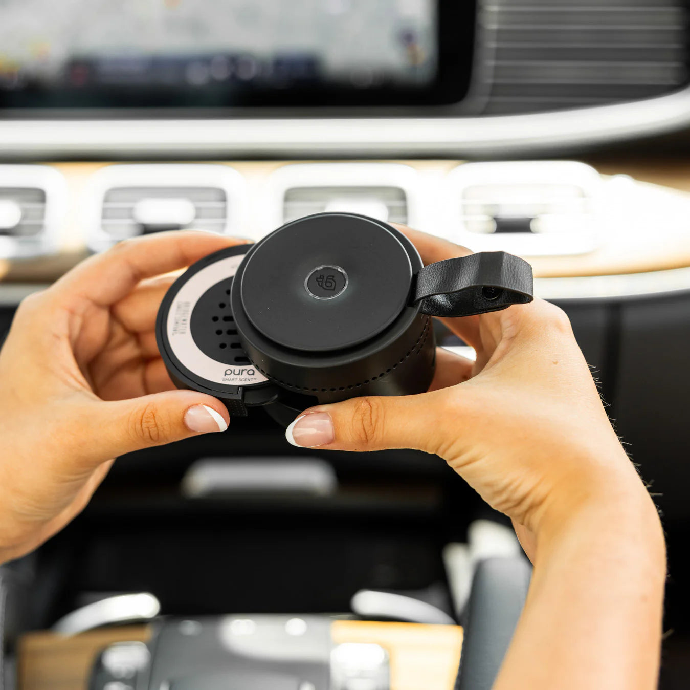 Sweet Grace + Pura Car Diffuser Set