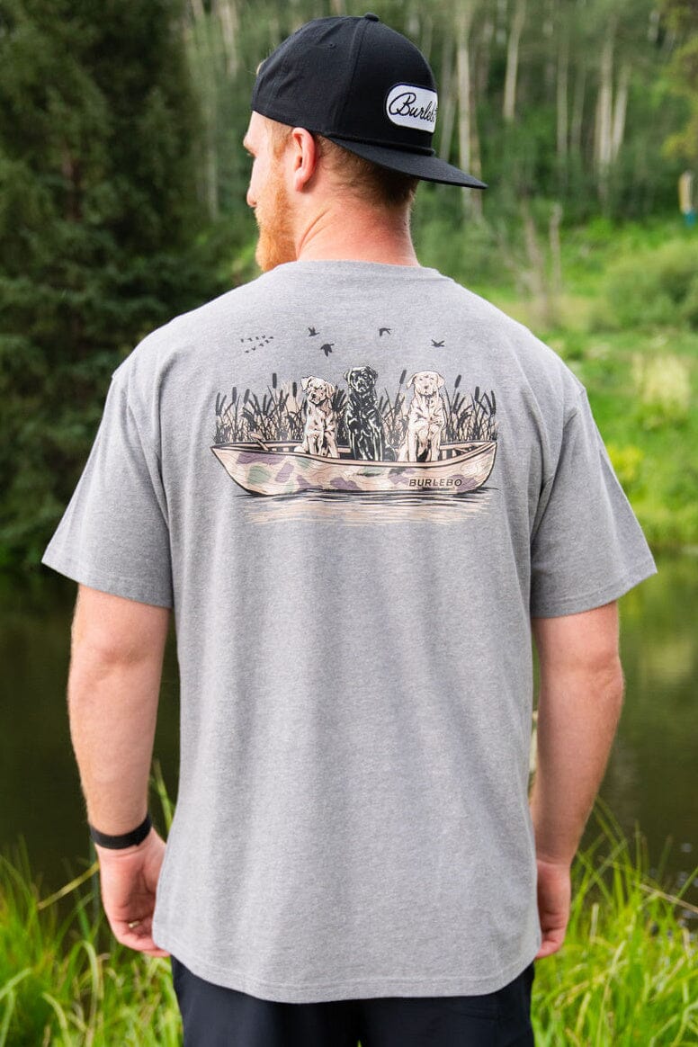 Dogs on the Boat Short Sleeve in Dark Heather Grey