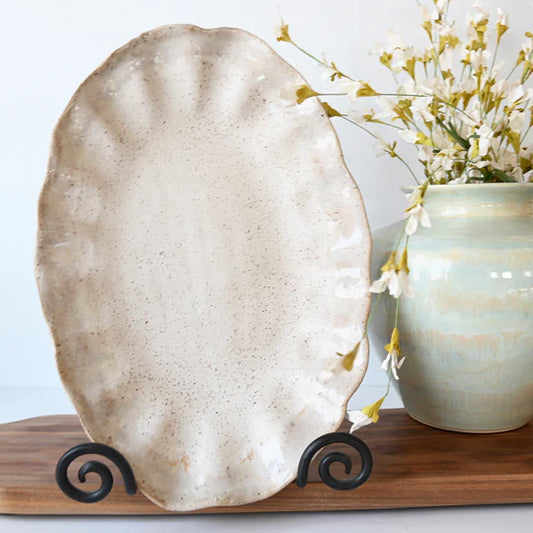 Fluttered Oval Platter in Dogwood