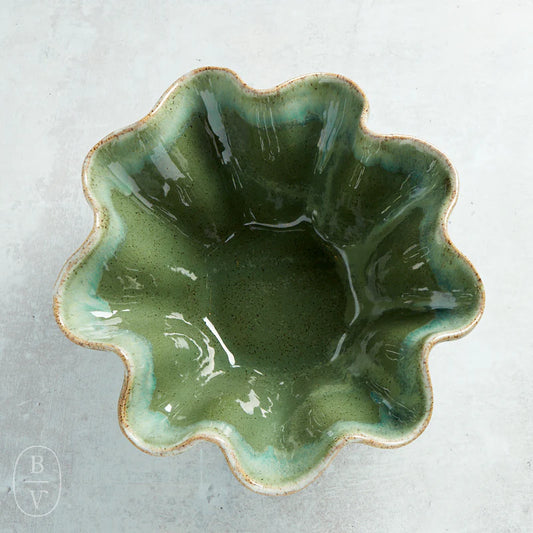 Mid Bloom Bowl in Matcha Leaf