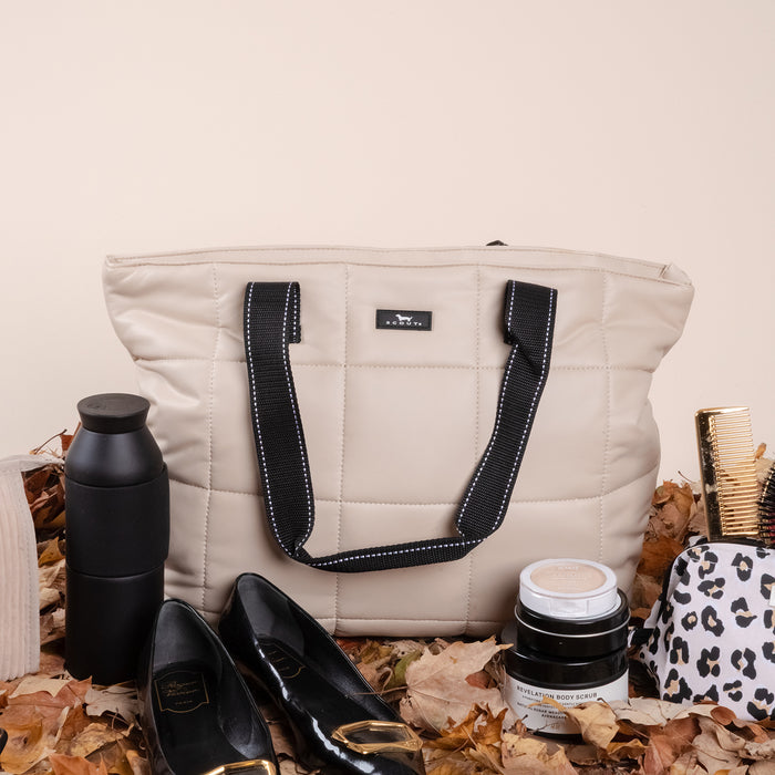 Layover Tote Putty Box Quilted