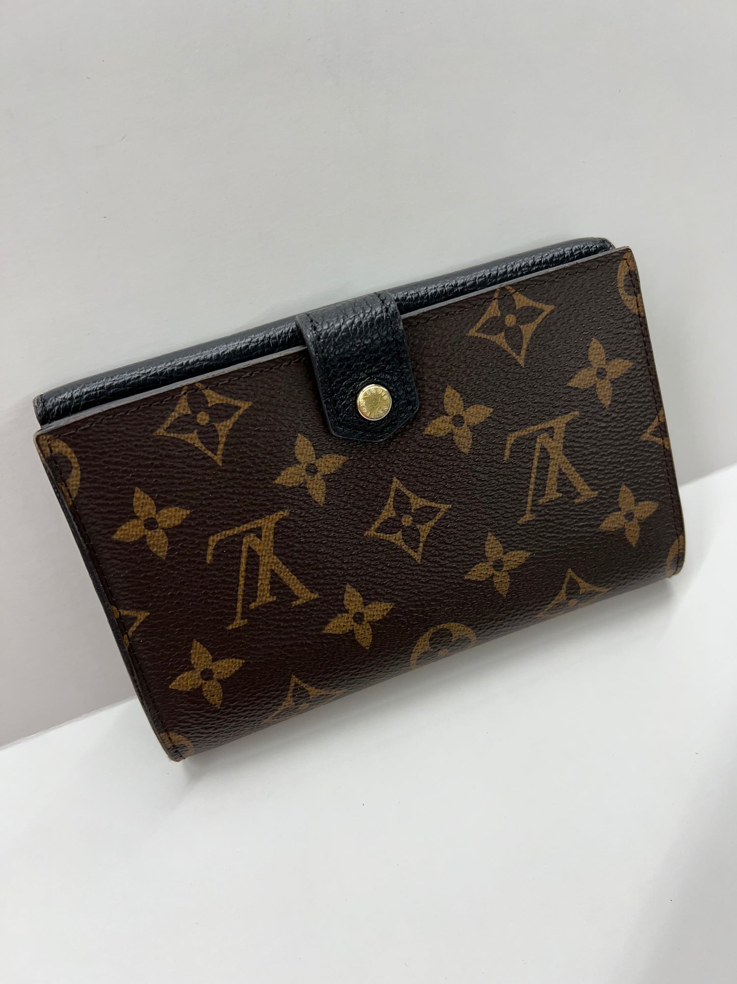 Pre-Loved Louis Vuitton Monogram Pallas Wallet