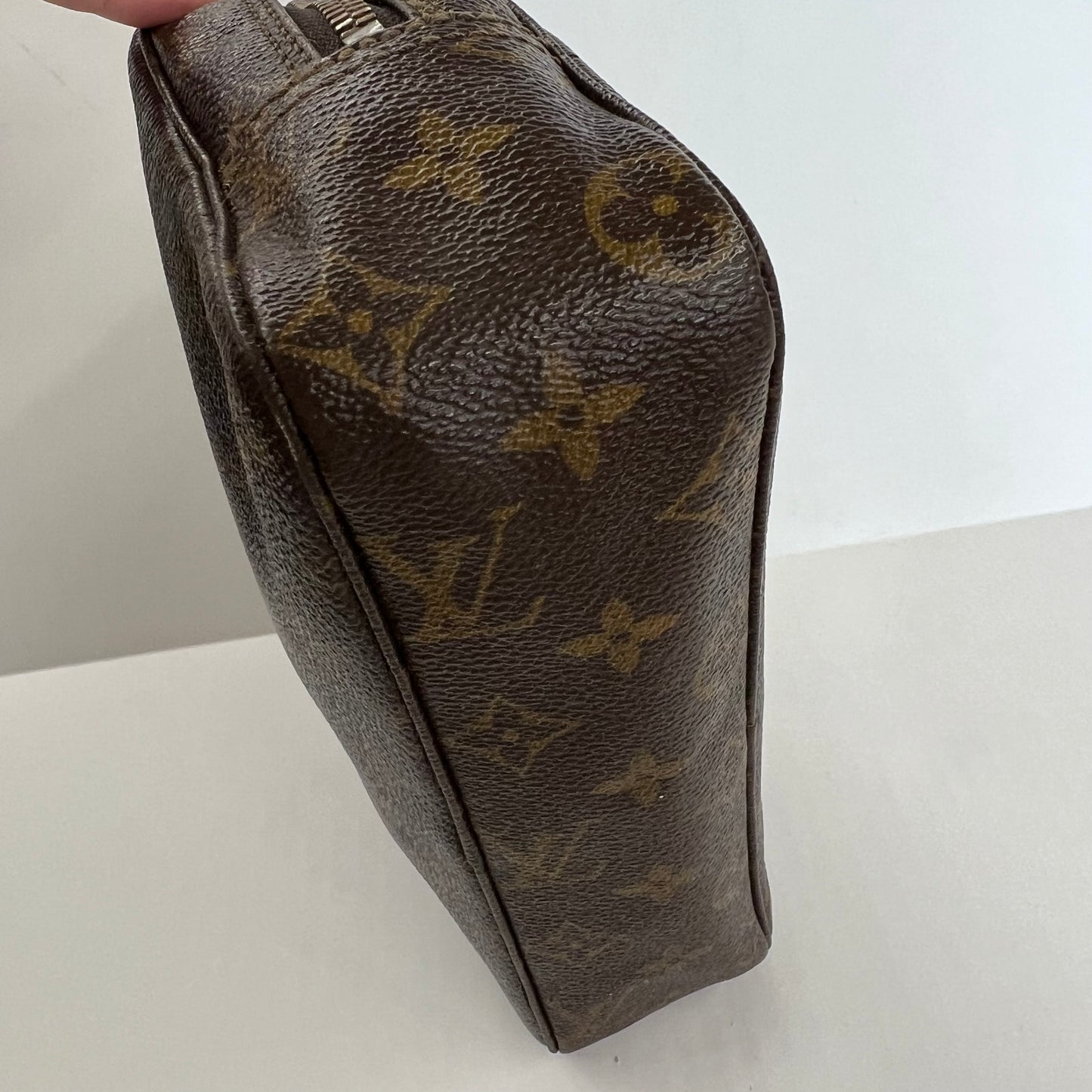 Pre-Loved Louis Vuitton Monogram Trousse 18 Vintage