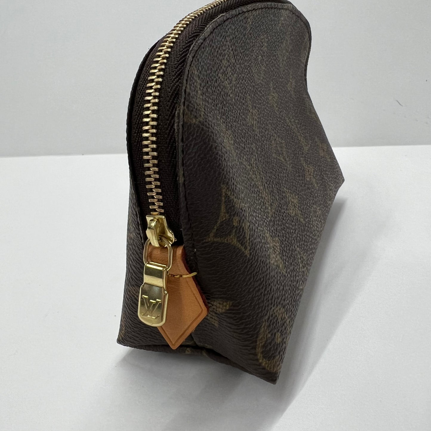 Pre-Loved Louis Vuitton Monogram Cosmetic Pouch