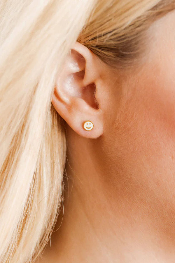 Screwback Stud Earrings in Happy Face