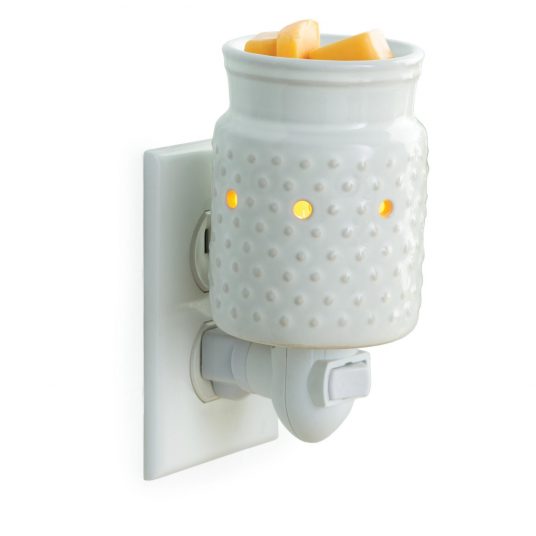 Pluggable Fragrance Warmer White Hobnail