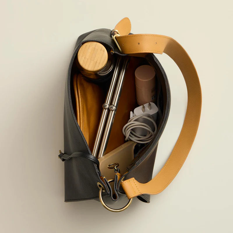 Rayna Shoulder Bag in Black
