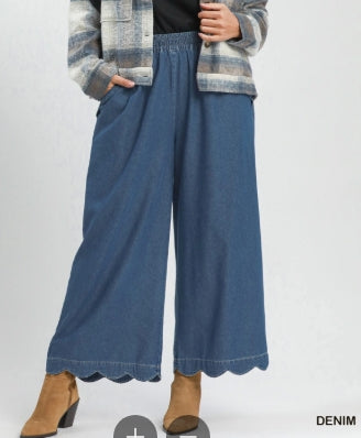 Chambray Scalloped Hem Pants