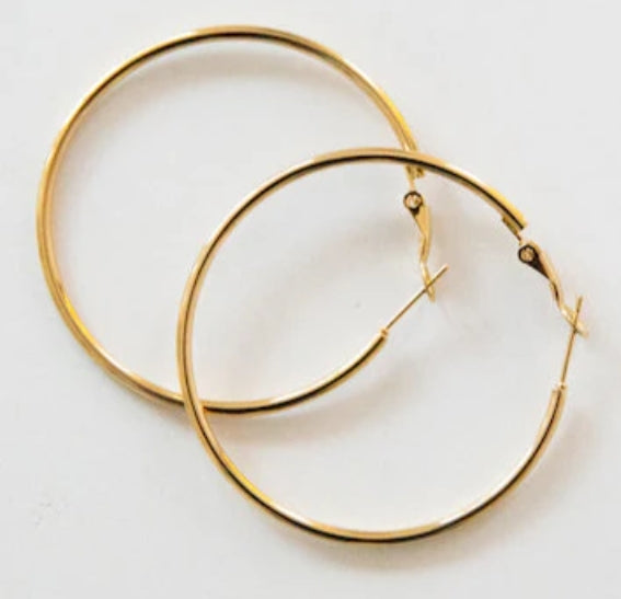 The Holly Hoop Gold 1.5 in