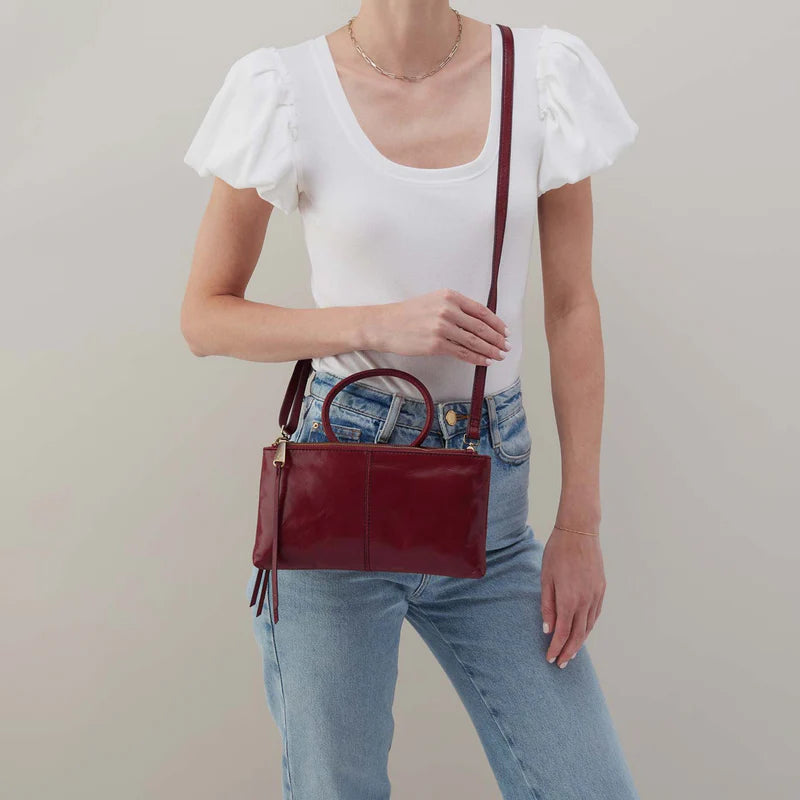 Sable Crossbody in Saddleberry