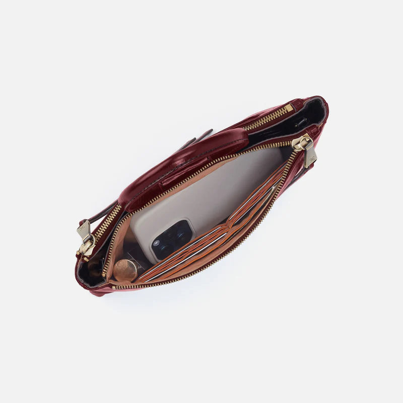 Sable Crossbody in Saddleberry
